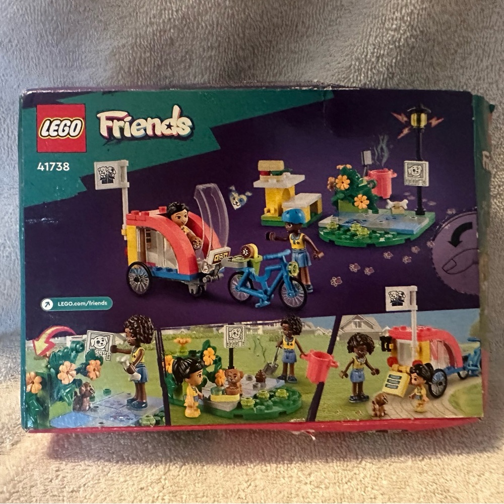 LEGO 41738 Friends Dog Rescue Bike Set, Sealed/New In Box (box deformities) - Picture 4 of 8